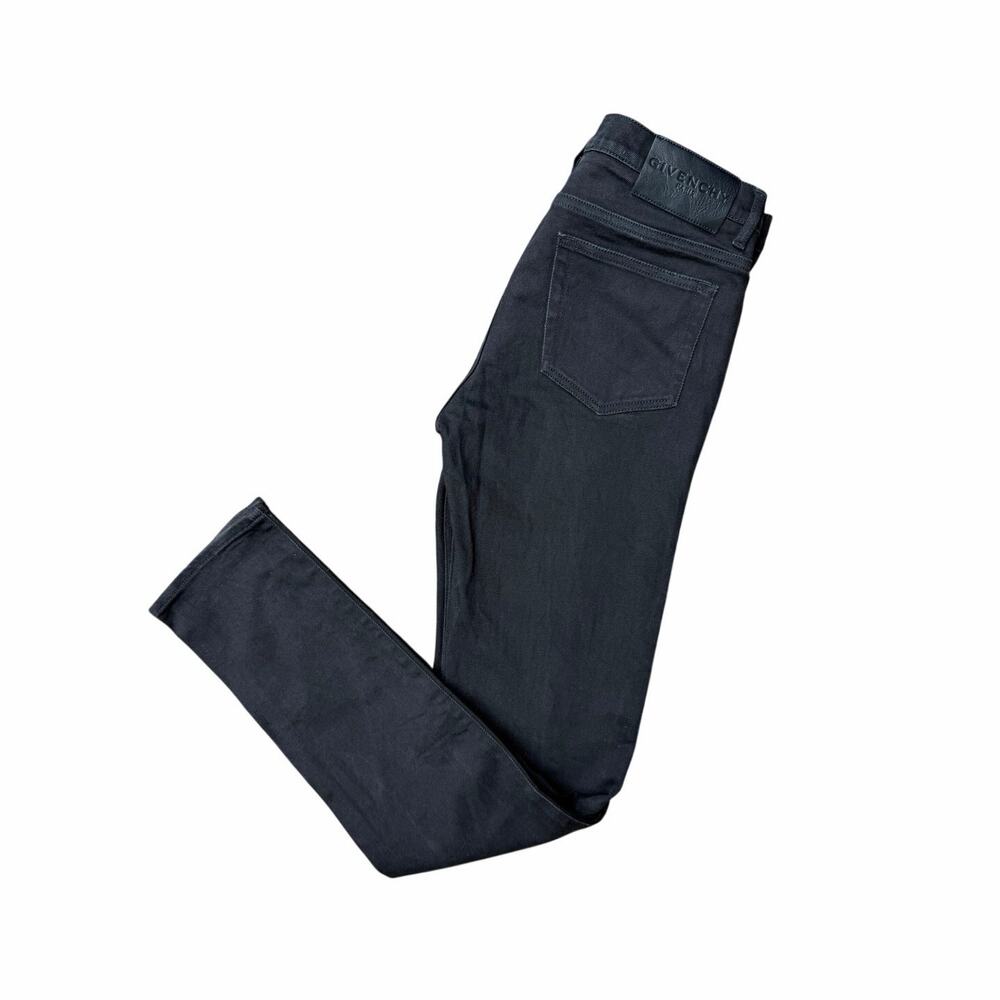 Size 30 - Givenchy slim black jeans